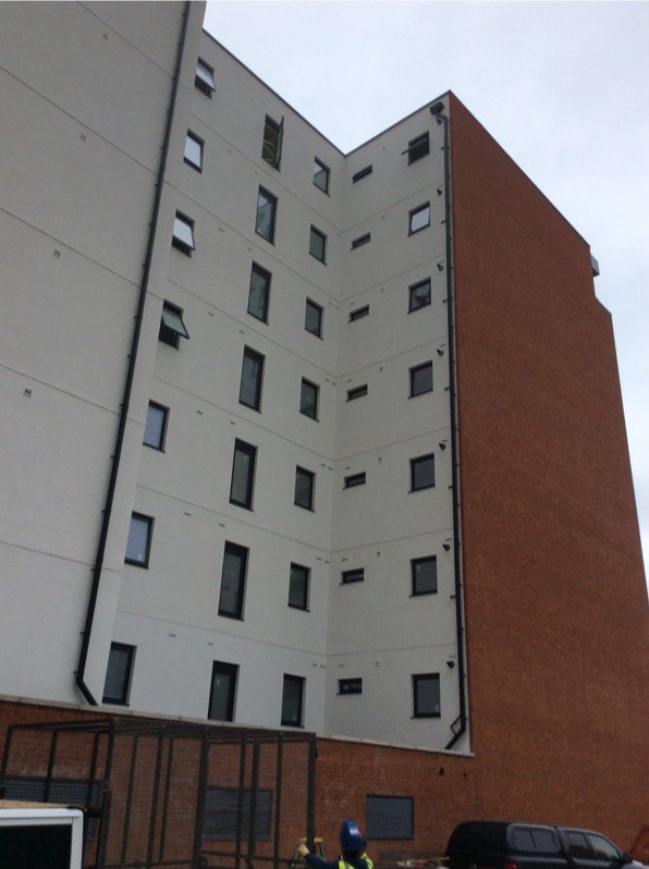 ROCKWOOLUK's tweet photo. Some pictures of Kataria Point #Housing  #Ilford.. REDArt® Silicone has been installed > https://t.co/WUCRwlW6gY https://t.co/wqP14yH8Nd