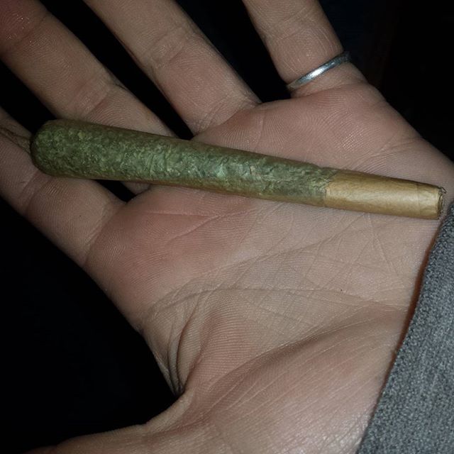HackmanJune's tweet image. 2g joint I smoked today