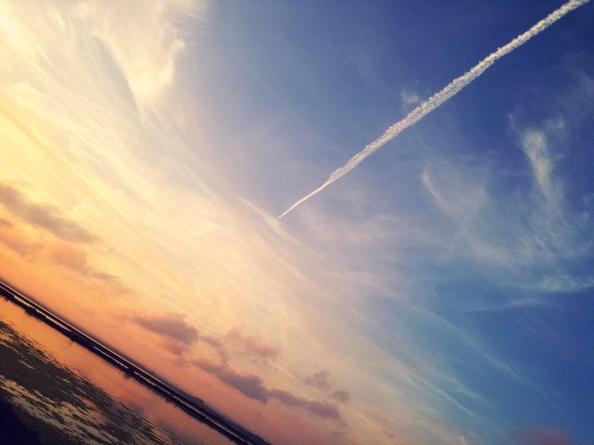 Pol_Fixion's tweet image. #chemtrails / #France / #Hérault / #Montpellier / #paysage 12/09/16