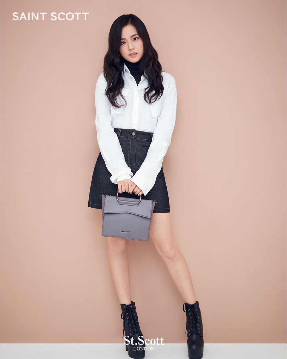BLACKPINKBRASIL's tweet image. [📱] Atualização do IG st.scottlondon - Fotos individuais do BLACKPINK para a coleção Outono/Inverno 2016