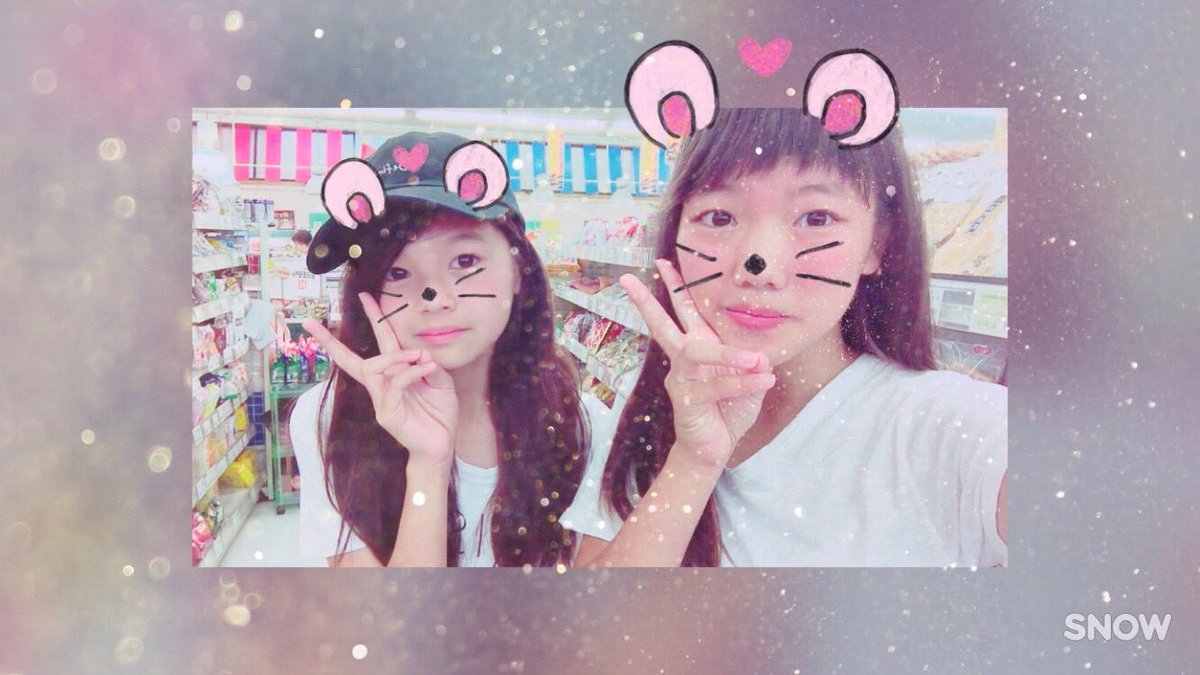 uozumi70's tweet photo. 結構もれてる??笑
今日もホンマに楽しかった😘
明日は体育大会予行頑張ろねーん https://t.co/Dy13EdgYXt