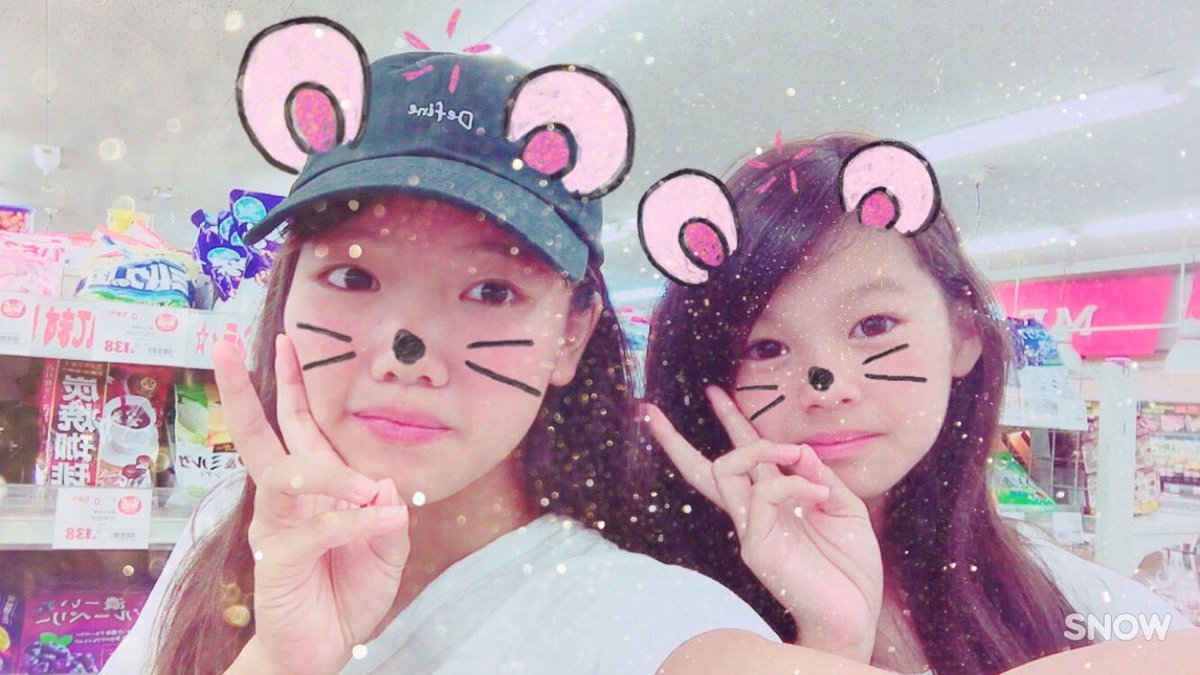 uozumi70's tweet photo. 結構もれてる??笑
今日もホンマに楽しかった😘
明日は体育大会予行頑張ろねーん https://t.co/Dy13EdgYXt