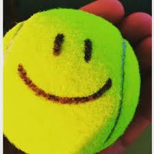 VallPalaVall's tweet photo. Ya no hay excusas`el pádel estimula la hormona de la felicidad'  https://t.co/ndspKZ3mOW #vidasana #VallPala https://t.co/w1jIYB2siG