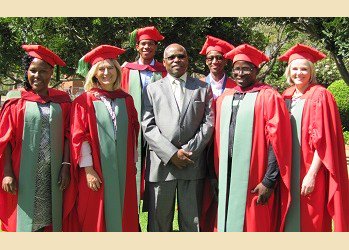 100InAMillion's tweet photo. A record number of five Plant Pathology PhD students graduated at the recent Spring graduation ceremony. https://t.co/Ff05jBI5lk