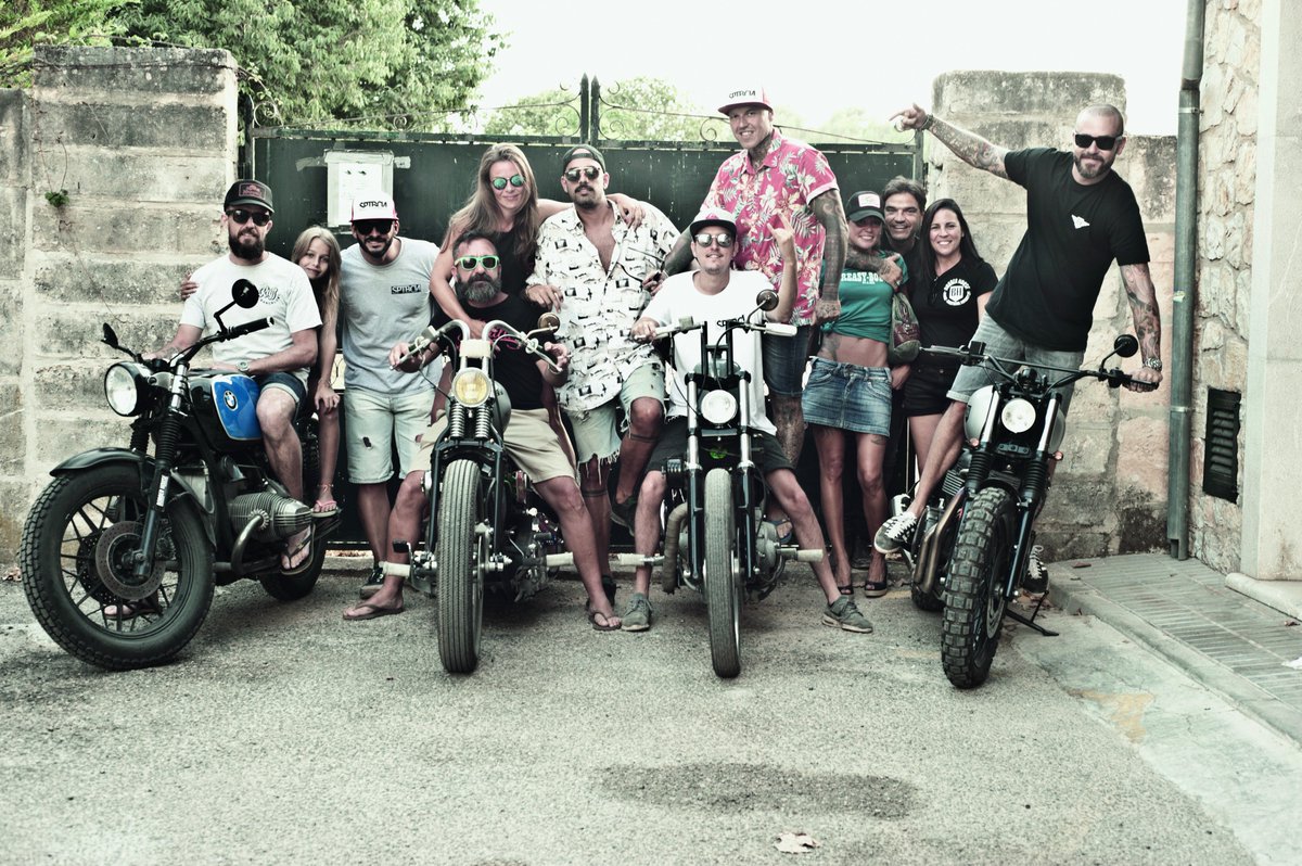 Revival_Machine's tweet photo. Gran éxito en la quinta edición de Monkey Roll Fest https://t.co/cR0JeeJ6lL #custombikes #custom #motoscustom https://t.co/xZlnphu9SM