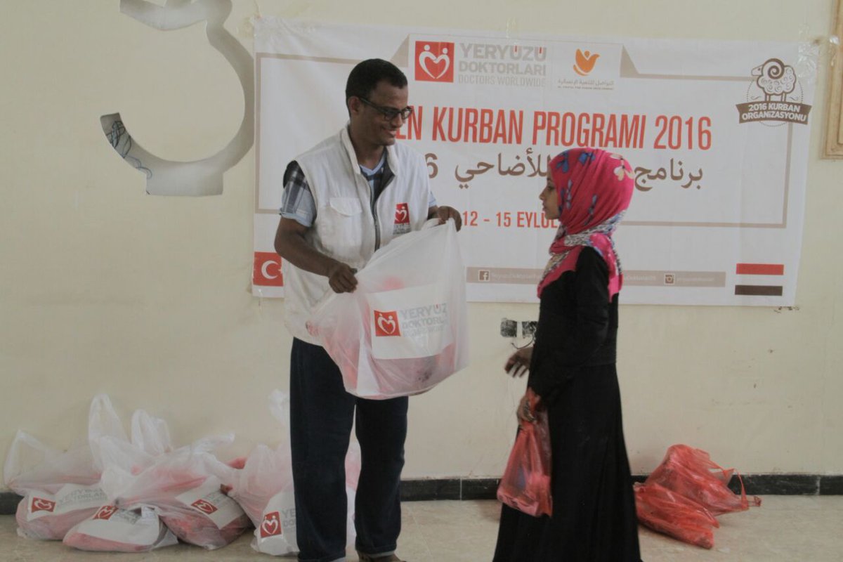 4 kişiden 1'nin beslenme sıkıntısı çektiği Yemen'e ulaşan iyilikleriniz... #Paylaşmakİyileştirir