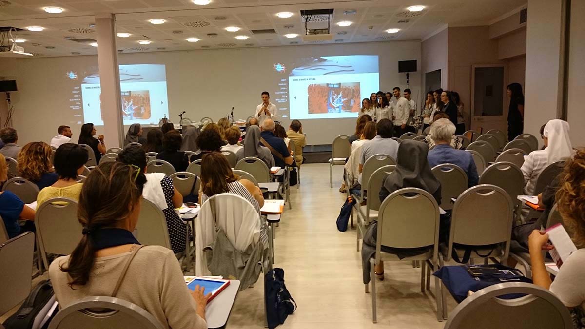 infoANS_EN's tweet image. #Italy – The ‘#dualsystem’ – a new approach to #youthemployment
infoans.org/en/sezioni-eve…