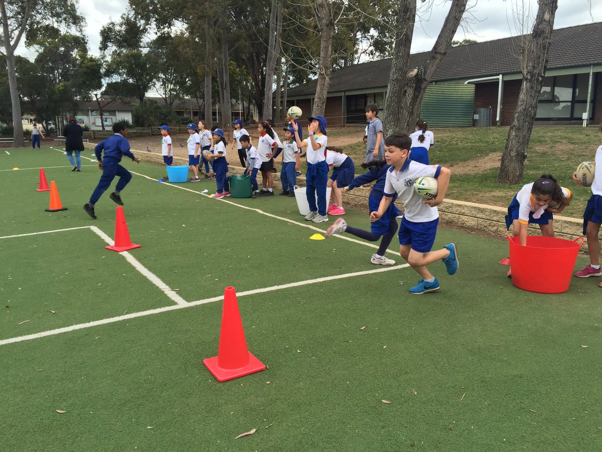 Nermine Assad tweet media