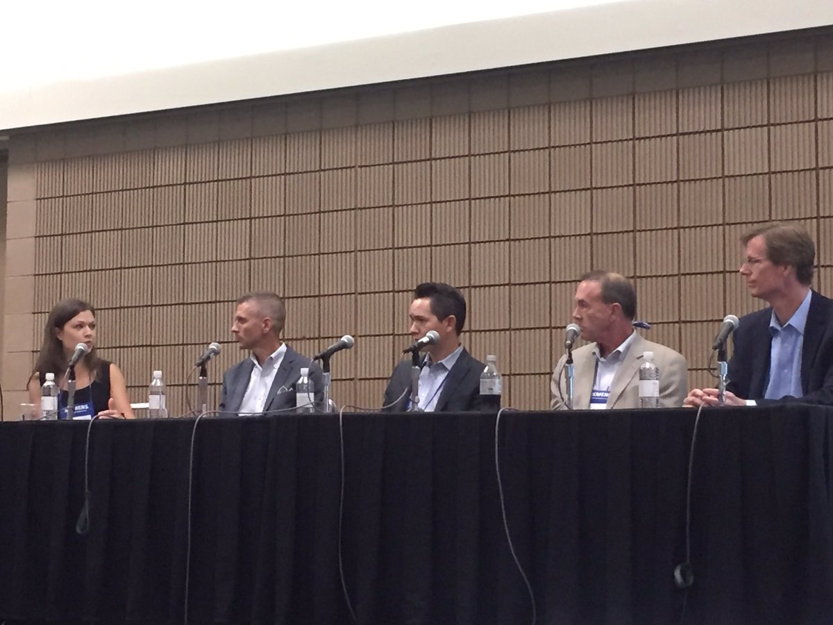 Omdia Cloud & Data Centers (@omdia_cloud) on Twitter photo Great #colo panel with <a href="/viawest_inc/">DC</a> <a href="/Keystonenap/">Keystone NAP</a> <a href="/Cyrusone/">CyrusOne</a> & <a href="/VantageDC/">Vantage Data Centers</a> Thx to the audience for the participation! Great #colo panel with <a href="/viawest_inc/">DC</a> <a href="/Keystonenap/">Keystone NAP</a> <a href="/Cyrusone/">CyrusOne</a> & <a href="/VantageDC/">Vantage Data Centers</a> Thx to the audience for the participation!