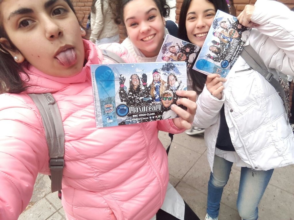 SofiiRomeroCABJ's tweet photo. Contala como quierass #Chequeras #MXD #Barilocheee https://t.co/gdt8JqDsoC