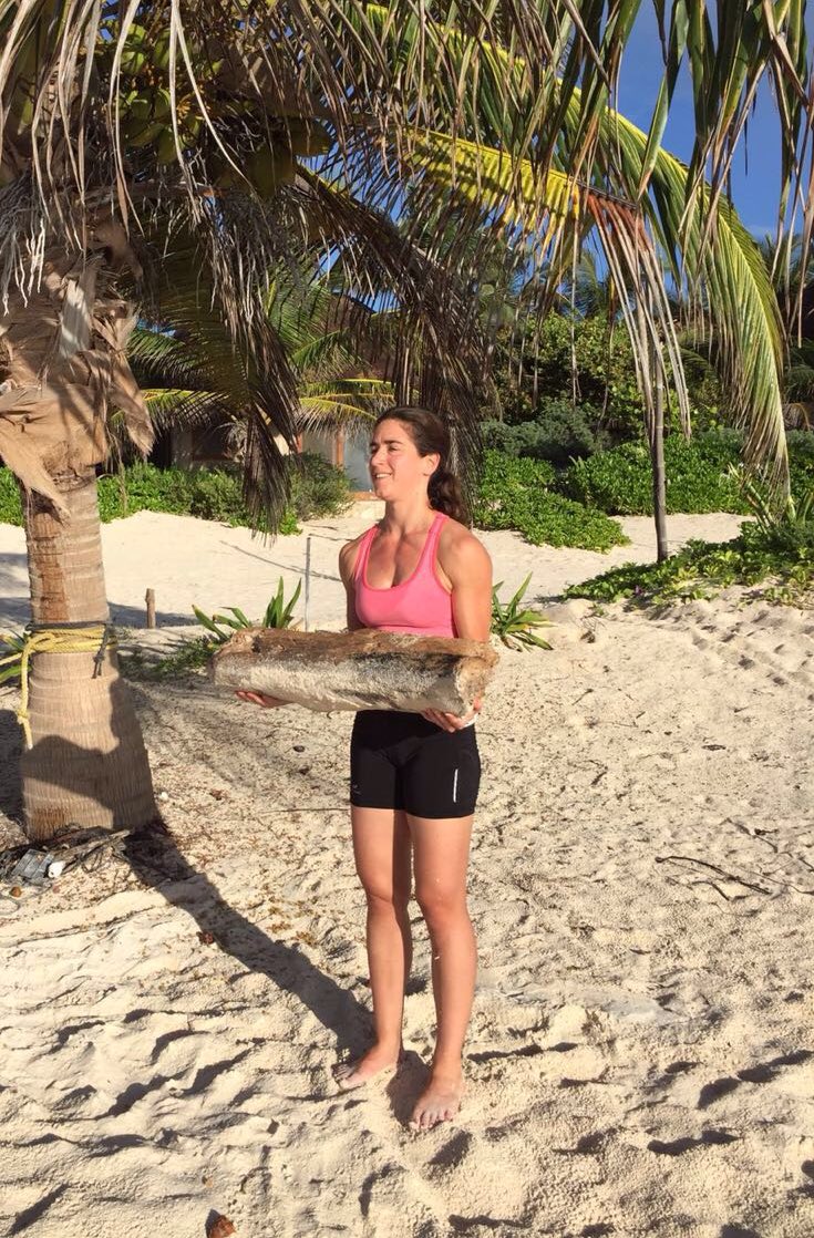 AleLeonFortia's tweet photo. @BWarendorf siempre ingeniándoselas para entrenar!
#BeFortia #ITUWorldChampionoship https://t.co/OfeEjXDmyC