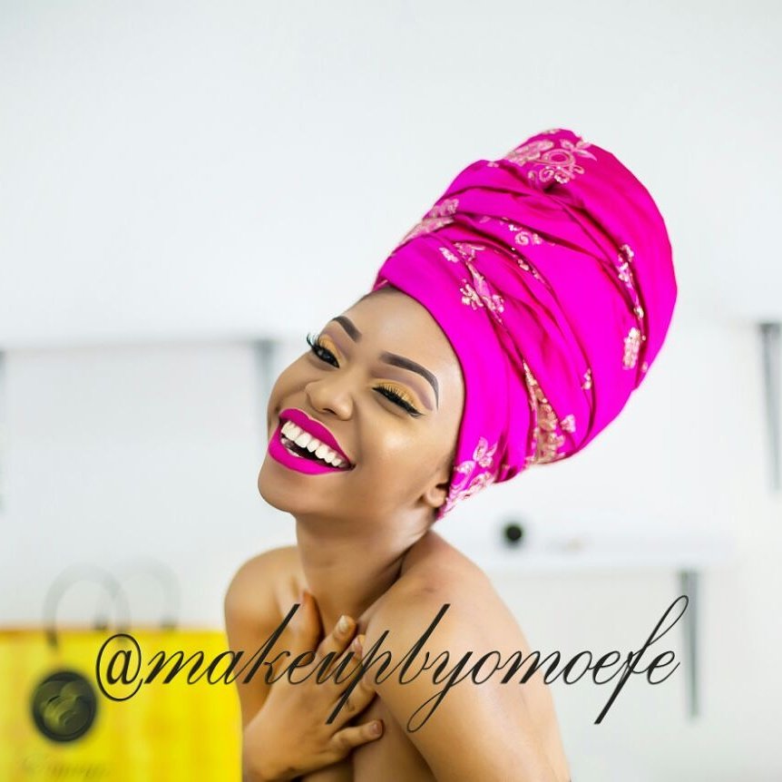 MakeupByOmoefe's tweet photo. Shout out to @asoebispecial #somuchlove#collabo#blotcosmeticsng#cliquelipstain @blotbeautycosme https://t.co/YQTqHvI57Q