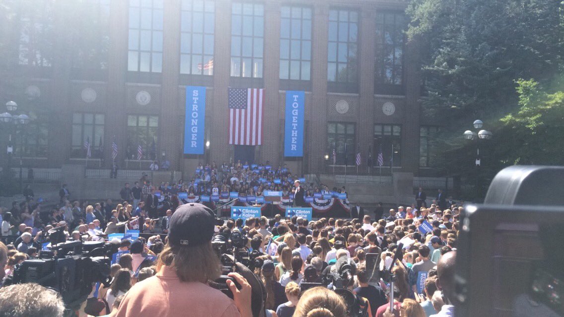 WOLVTVNews's tweet photo. #TimKaine #HillaryClinton #clintonkaine https://t.co/cLNuDg2Afn