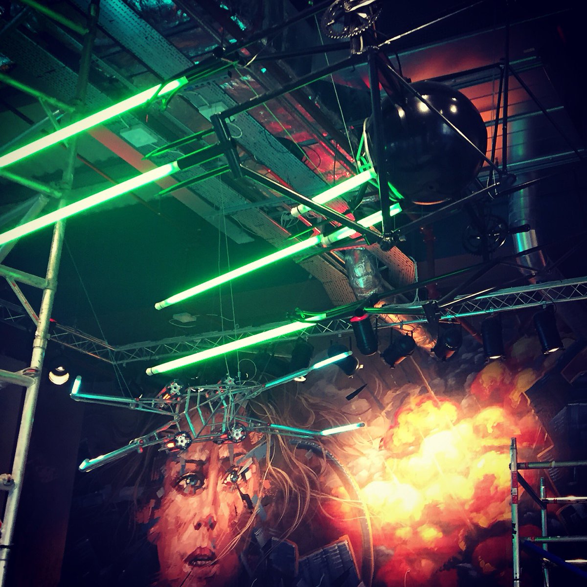 TysonLDesign's tweet photo. Another exciting project coming to life #comics #heros #lightingdesign #boltonmarketplace @TysonLighting @DrewTyson https://t.co/XbJlZE040G