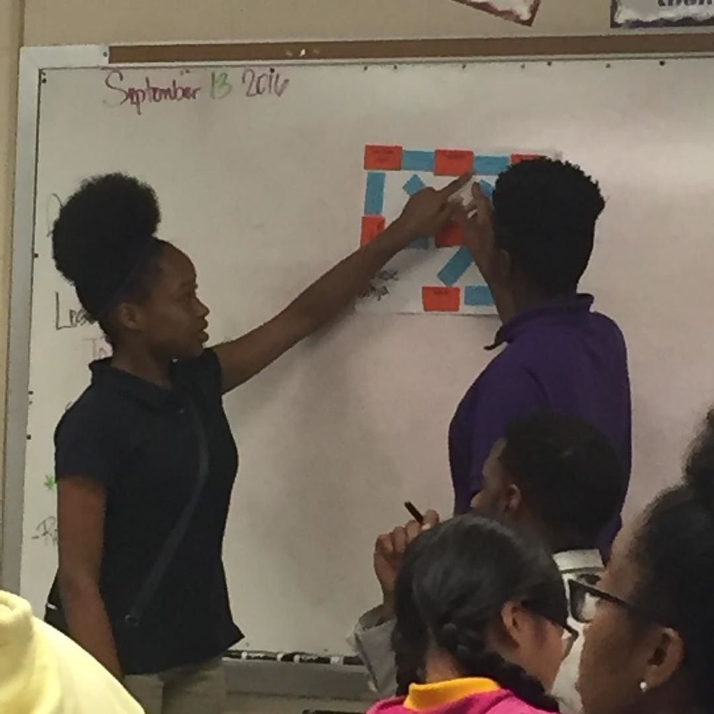 nrburgermiddle's tweet photo. #HPSDForwardTogether Minds on learning in math using MDC FAL #Mason #AcademicProficiencyForALL #TogetherBurgerWINS https://t.co/qWHQO3TOot