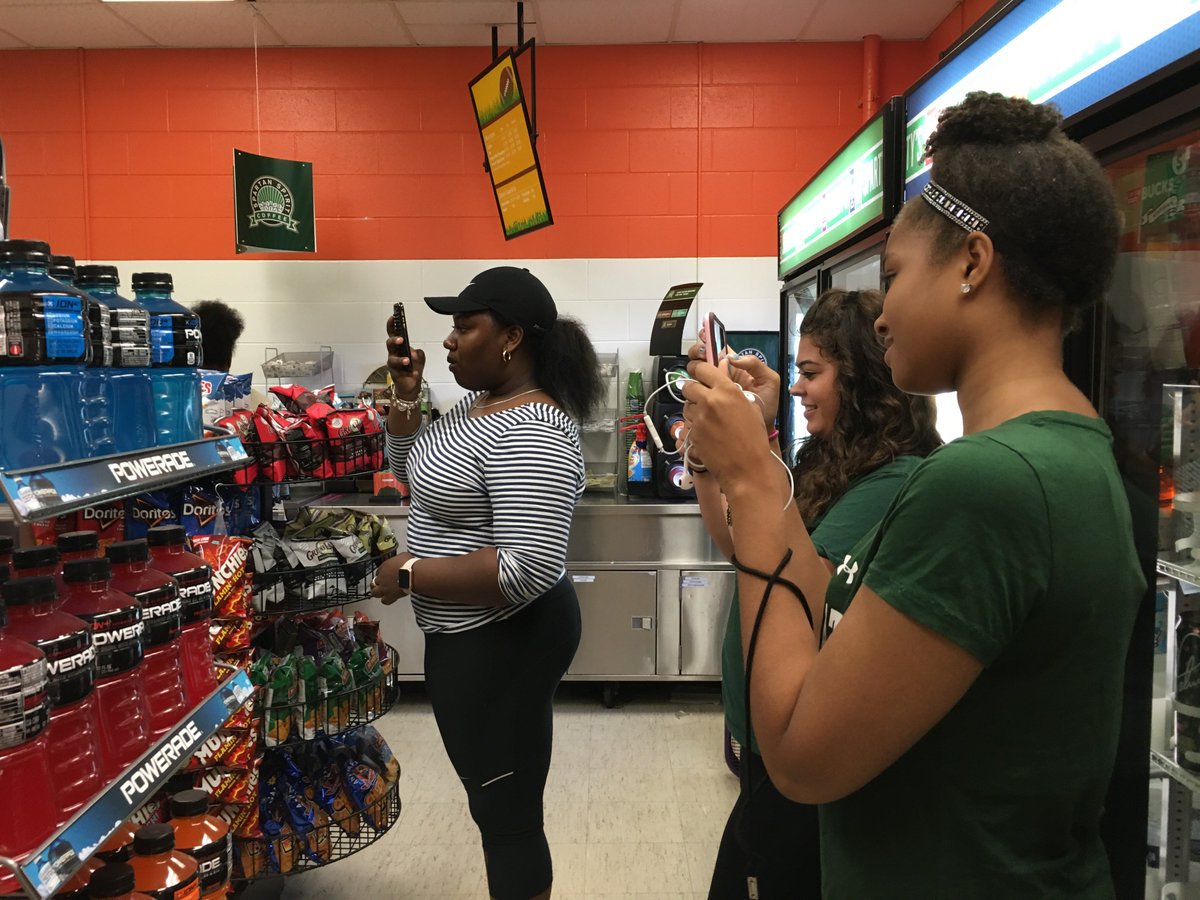 MSUjschool's tweet photo. Edit! @Mckennaross @Dejatgreen @Hanninichole & others topped Prof @RachelMourao's #JRN300 photo contest. #nicejob! https://t.co/YyQ1eR2tB2