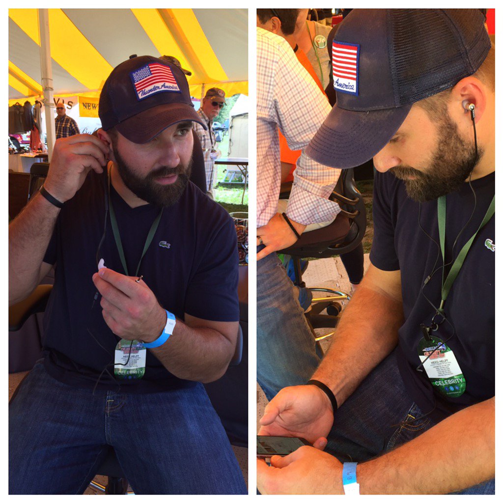 uverolistening's tweet photo. @ninko50 already loving his custom #Uvero earphones! Playlist not disclosed. #MLCS2016 https://t.co/CVJS58d3Ae