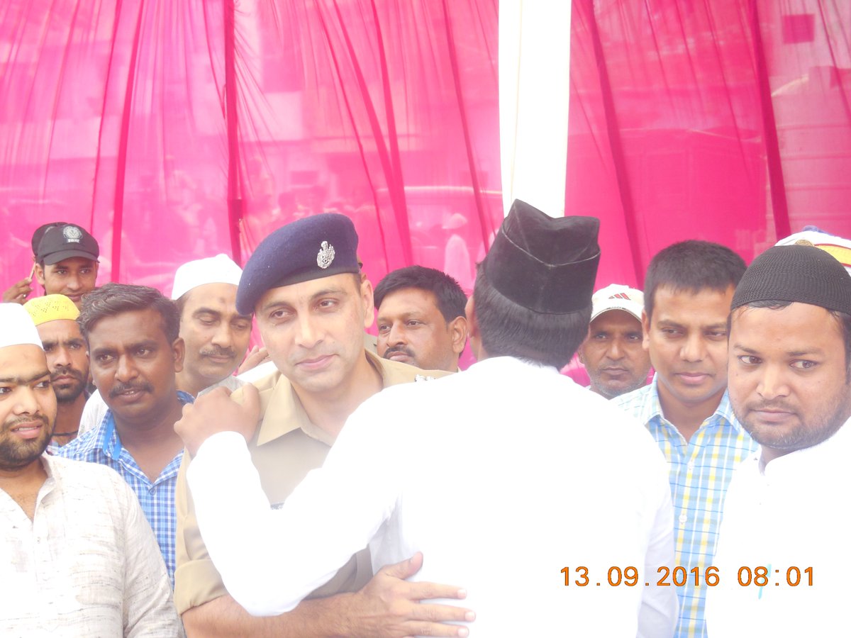 POLICE COMMISSIONERATE AGRA (@agrapolice) on Twitter photo 