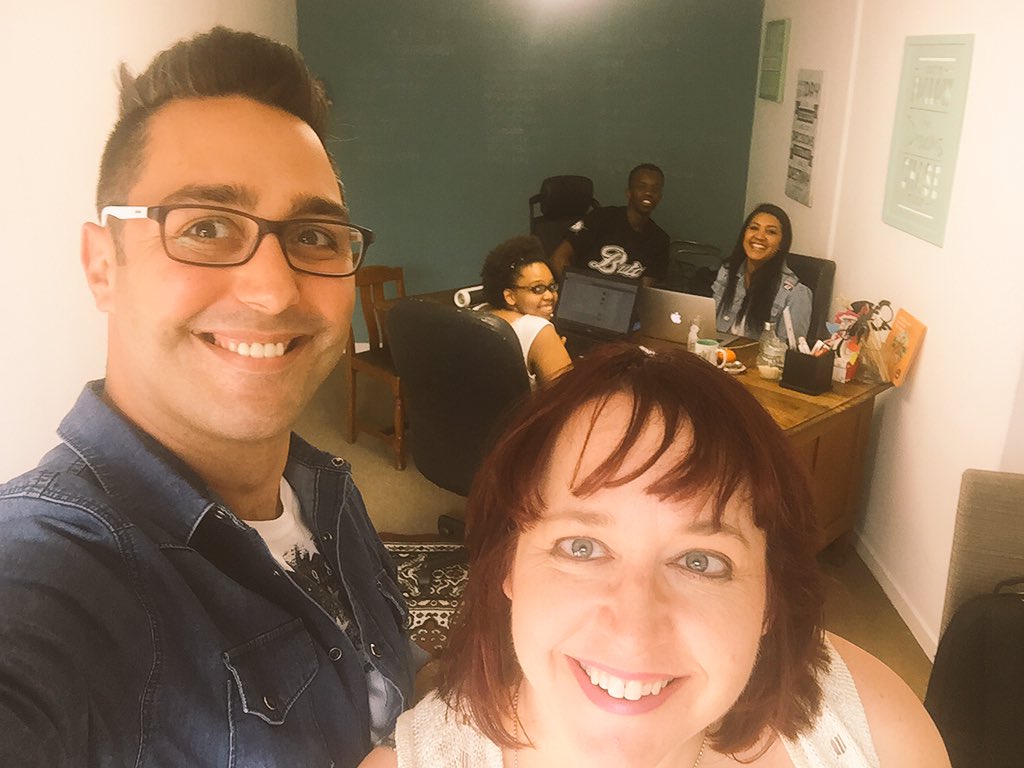 vernonbotha's tweet photo. An awesome morning spent with #TeamChatFactory @Chat_Factory @Jodenecoza @StellaLurvs @MphoLongwe @Zigi_PRIME https://t.co/FiAMjcrkSo