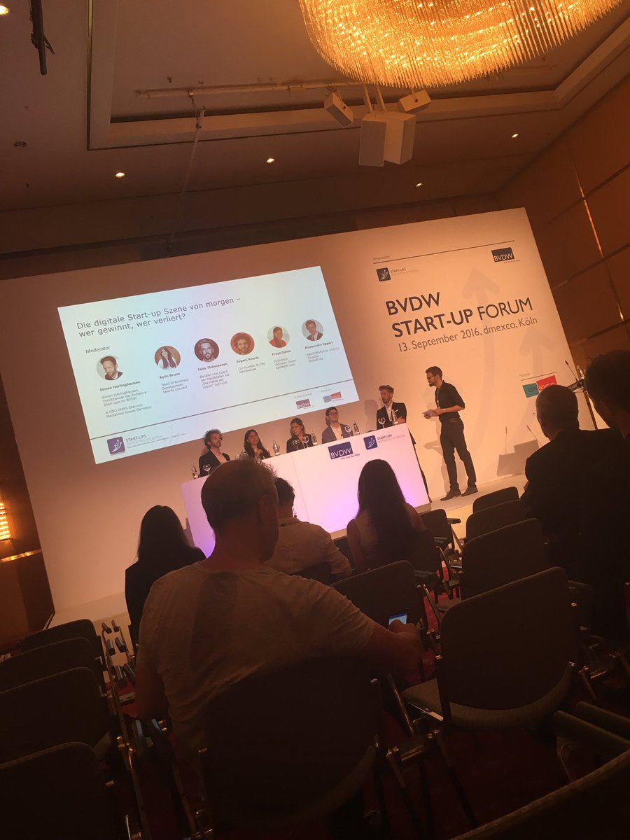 FeelXSoftware's tweet photo. #BVDW Startup Forum https://t.co/PyWmH5rXqc