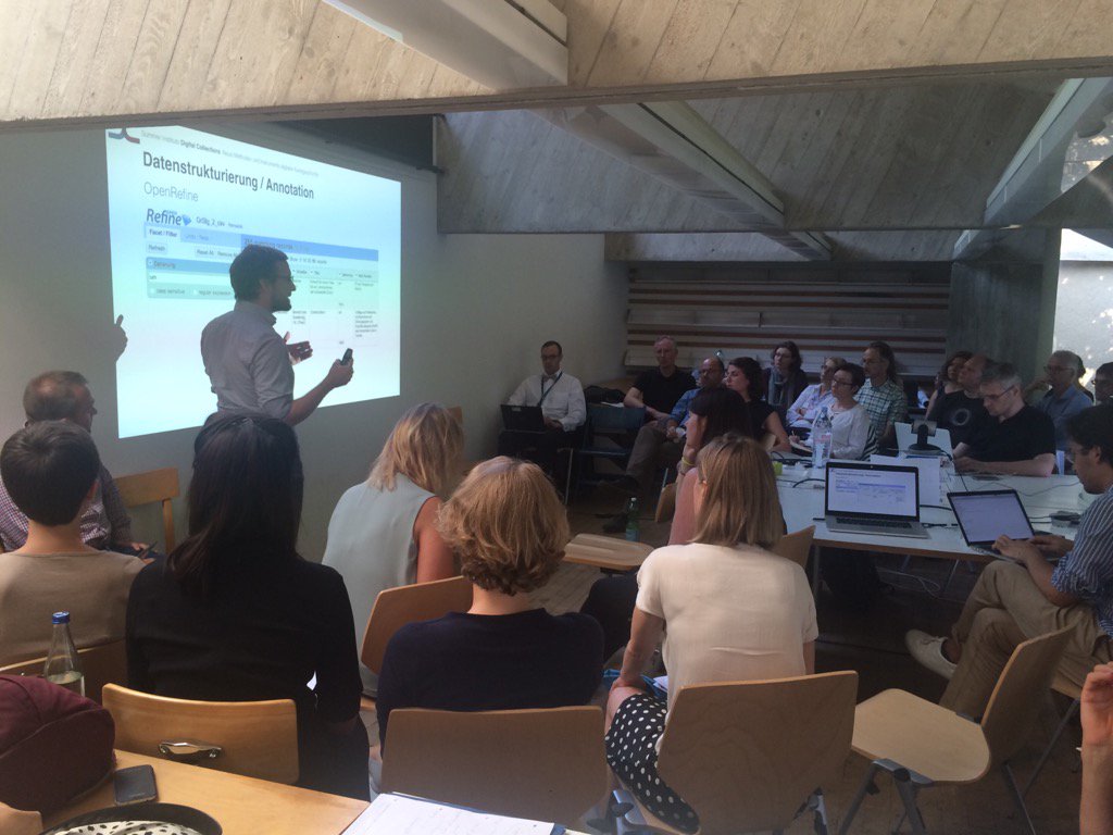 thomashaensli's tweet photo. Joachim Siener on his hands-on experiences during #digitalcollections2016 https://t.co/eZvOTlvdyT