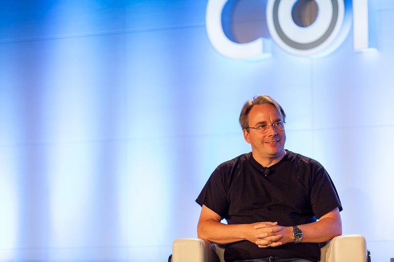 ZDNET's tweet photo. Linus Torvalds reveals his favorite programming laptop https://t.co/ysBV6RnlYf @sjvn https://t.co/MXmSUp1lUp