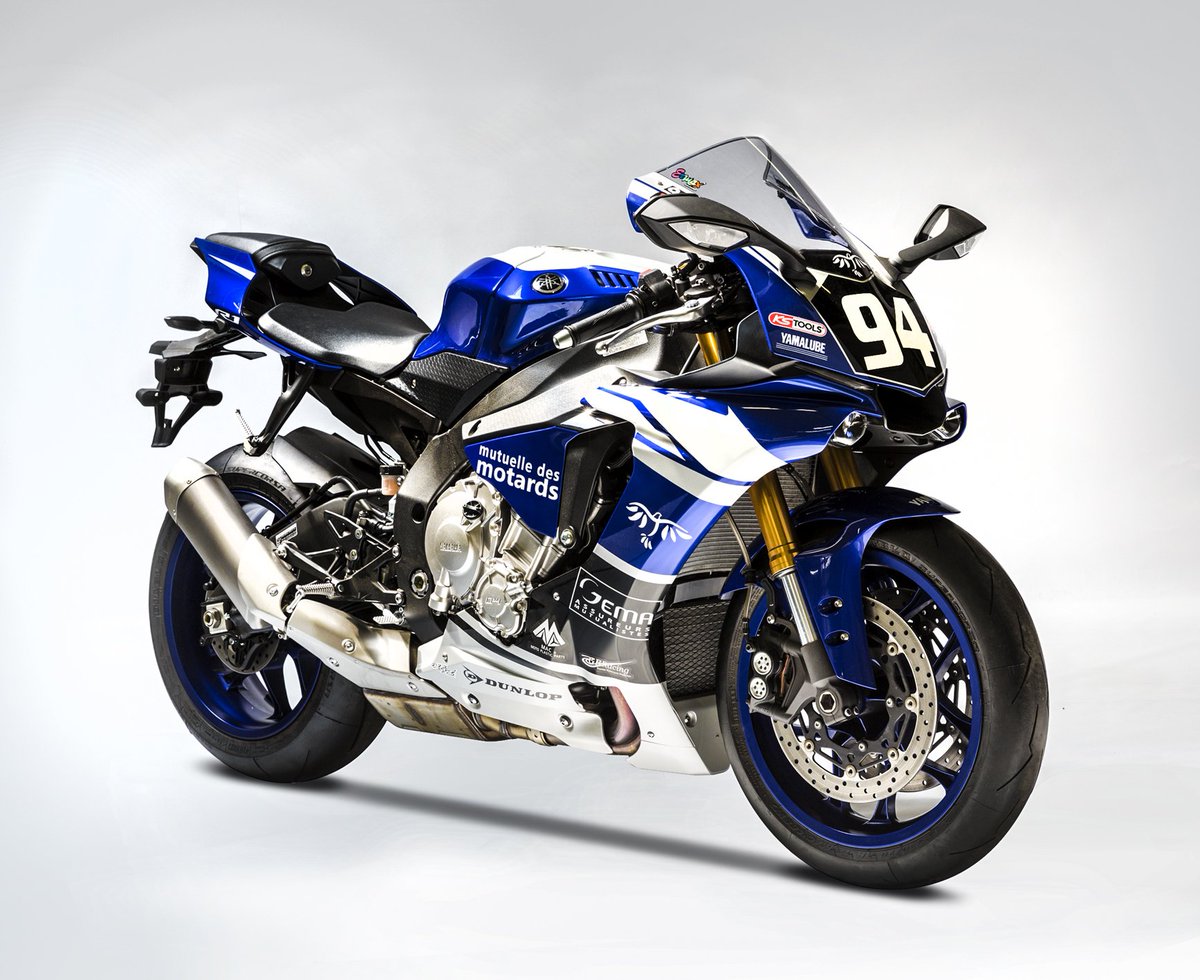 YamahaMotorFr's tweet image. RDV ce week-end au @boldor_moto sur le stand Yamaha pour tenter de gagner une #Yamaha R1 @GMT94 replica