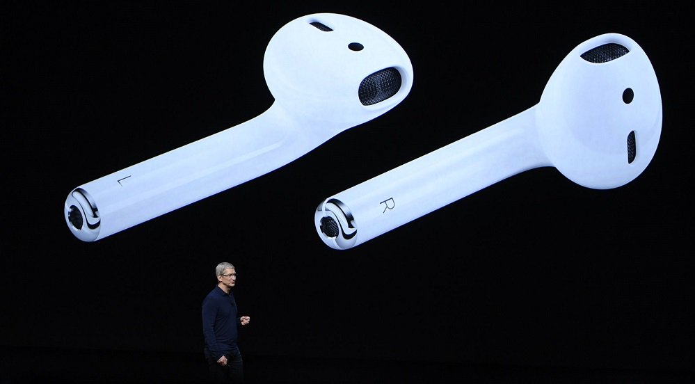 Pourquoi le retrait de la prise jack sur l'Iphone 7 est une bonne idée - via <a href="/CercleLesEchos/">Le Cercle Les Echos</a> trib.al/PVNgDQ2