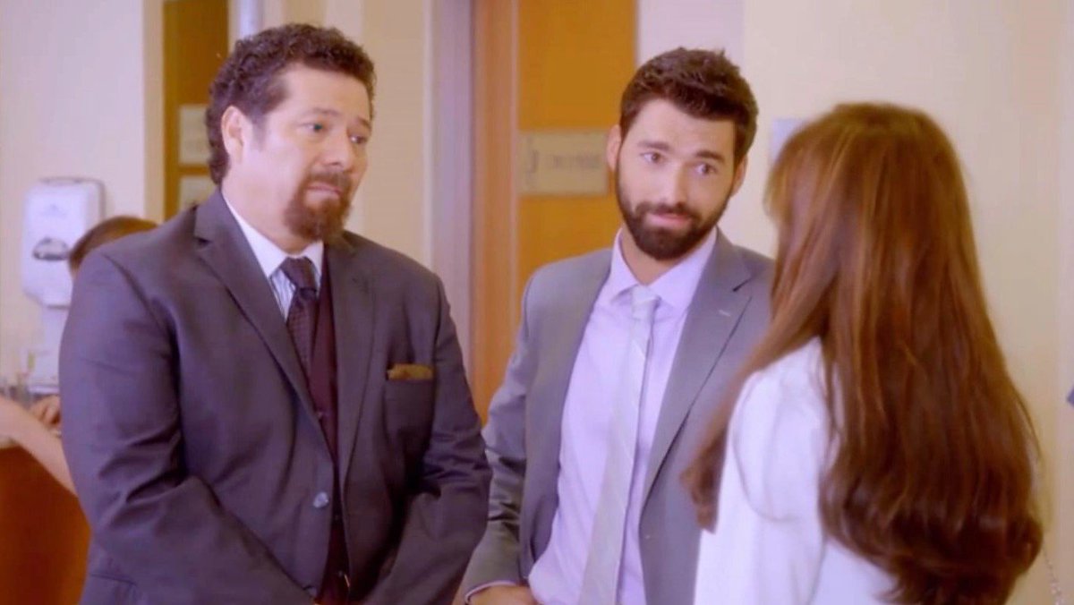gonzalofansarg's tweet image. Pero #Federico y #Othón sí son buenos! Miren esas caras! jajaja @gonzalopz89 @EnocLeano @despertarcontv