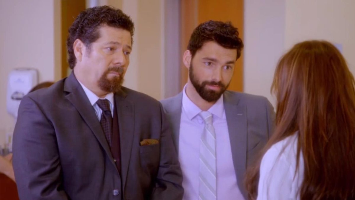 gonzalofansarg's tweet image. Pero #Federico y #Othón sí son buenos! Miren esas caras! jajaja @gonzalopz89 @EnocLeano @despertarcontv