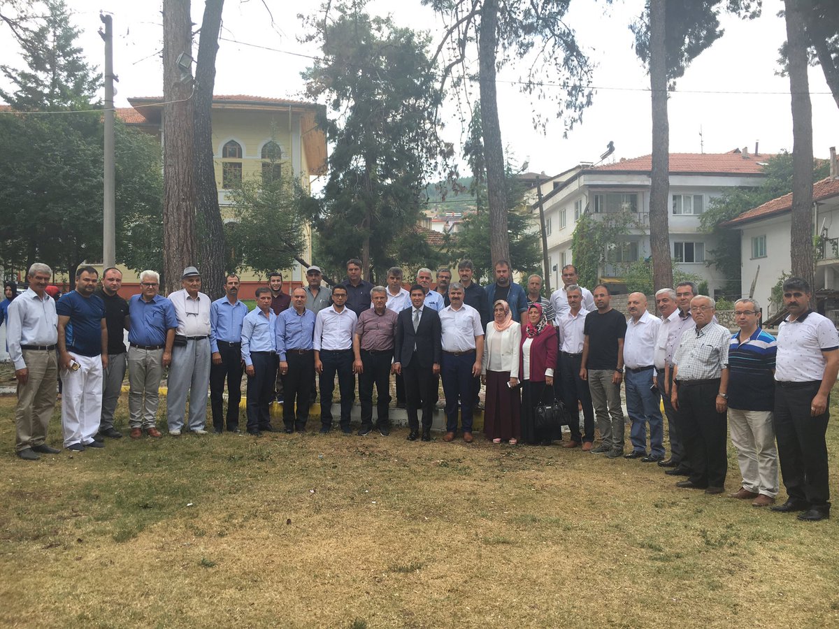 avcahitozkan's tweet photo. Çameli, Acıpayam ve Serinhisar ilçe teşkilatlarımızla ve hemşehrilerimizle bayramlaştık. @ZeybekciNihat https://t.co/090lBGbSam