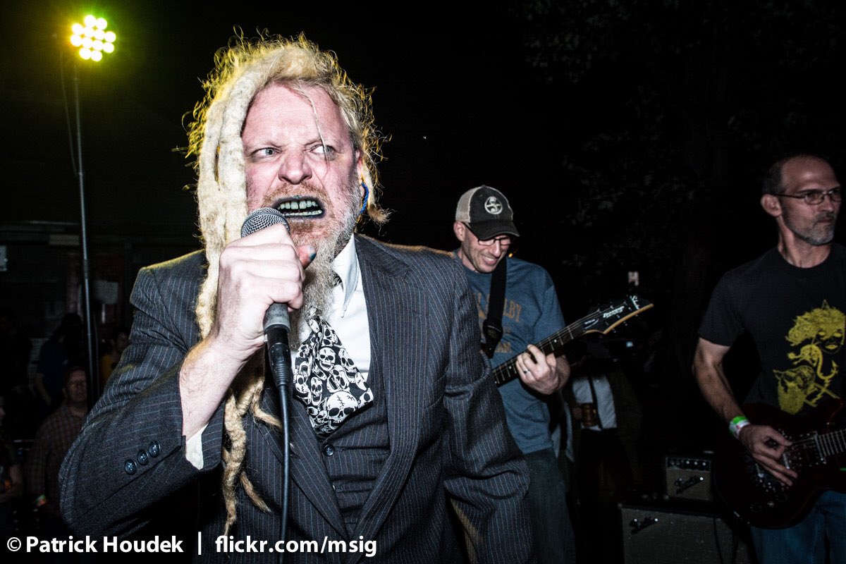 msigarmy's tweet photo. DIET CHRIST at #LostCross 30th Anniversary show #lc30 #carbondaleillinois https://t.co/uBUCNVT96u