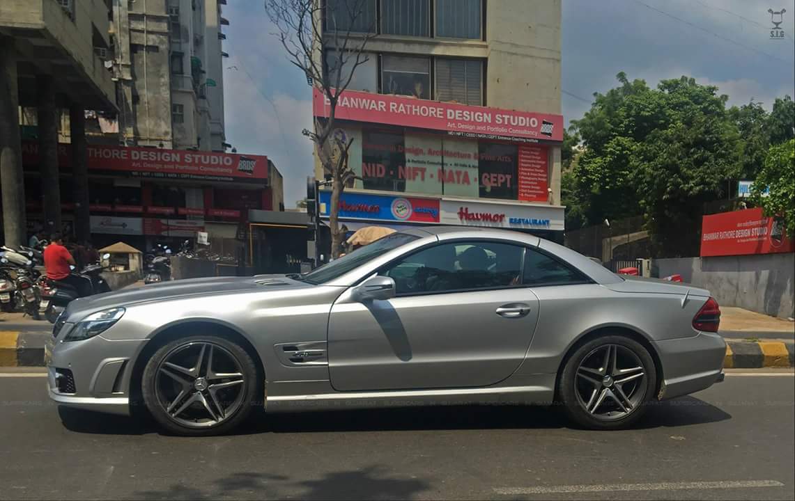 sigautomotive's tweet photo. " That was close! "

#MercedesBenz #SL500 #V8 #AMGpackage #Ahmedabad #SupercarsinGujarat #SIG https://t.co/QXKUV3sQcU