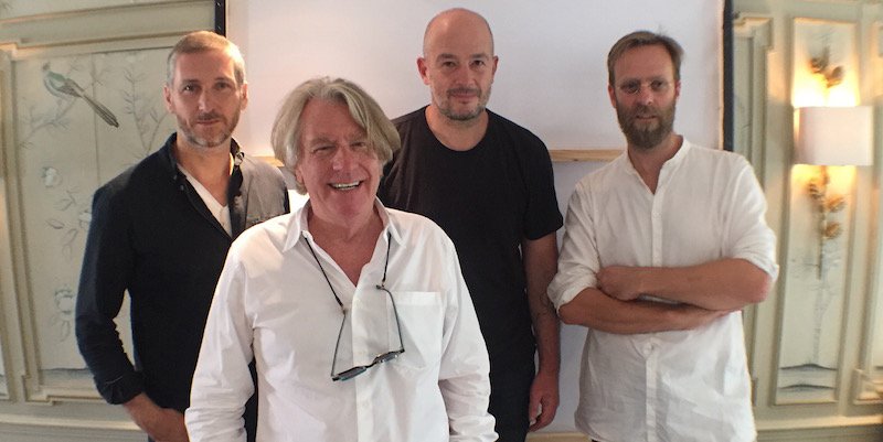 Modern and Contemporary British Art Takes Centerstage At Fortnum &amp; Mason London goo.gl/a7dIxb <a href="/Fortnums/">Fortnum & Mason</a>