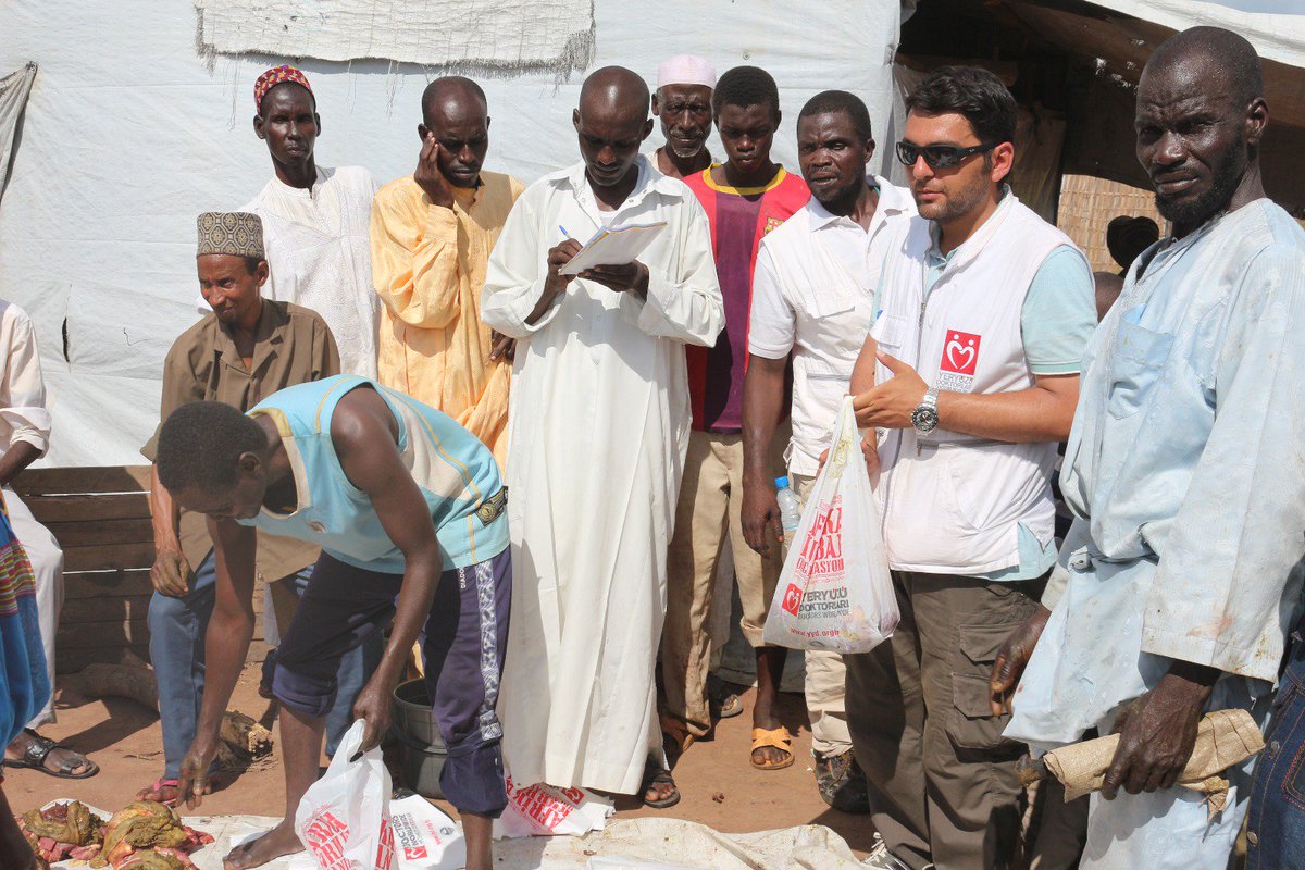 100.000 mülteciyi ağırlayan Çad'ın Maigama ve Sido kamplarına ulaşan iyilikleriniz... #Paylaşmakİyileştirir