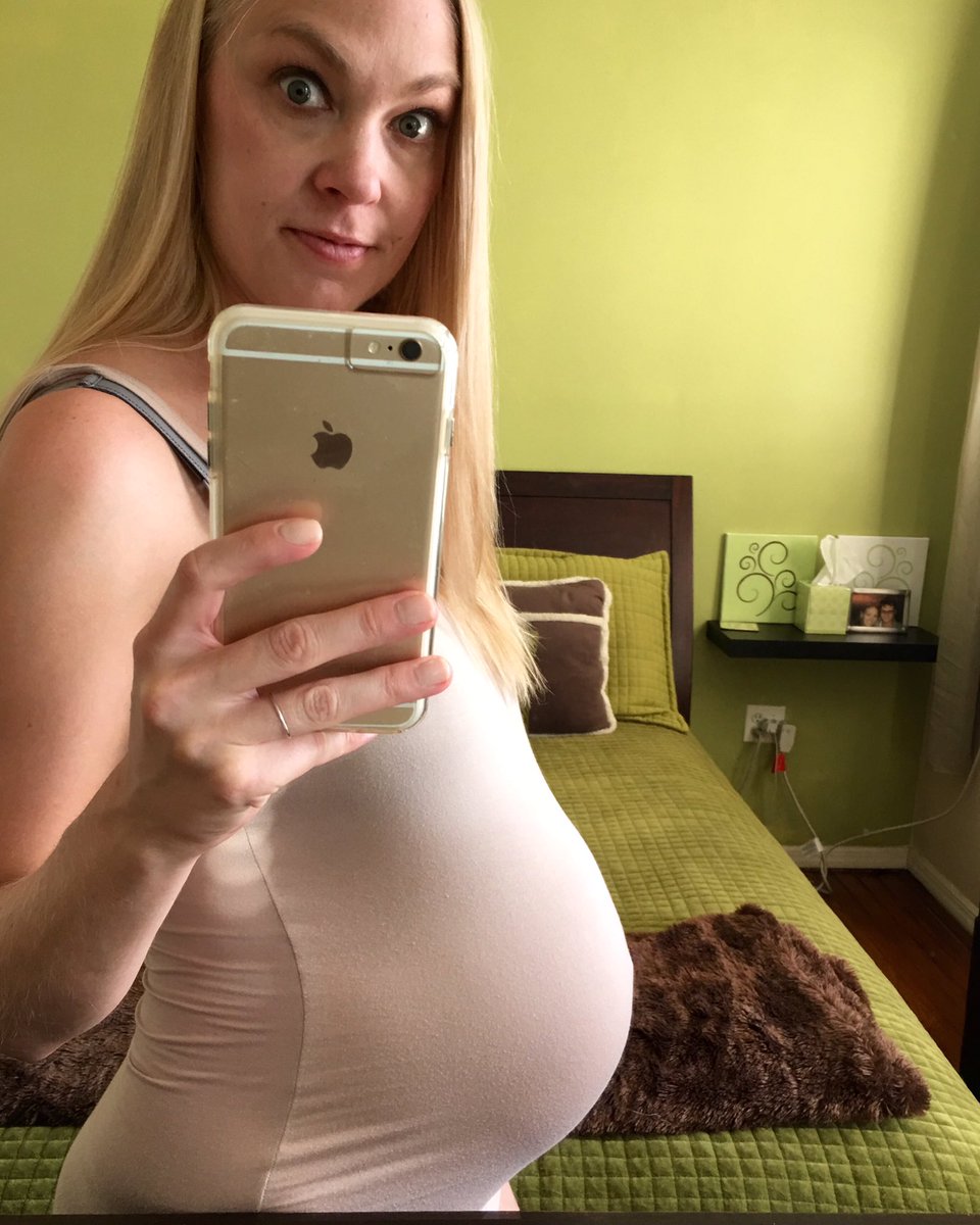 _AmandaJohnson's tweet photo. Any day now. #38weeks #pregnant #babyboy #actormoms https://t.co/ky80GCctlY