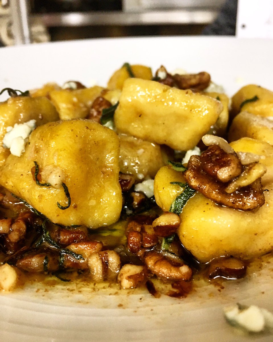 AlbanyGingerMan's tweet photo. The #FallMenu is in the works! #ButternutSquash #Gnocchi #AlbanyGingerMan #GingerMan #GingerManMenu #Albany https://t.co/zVGVD1Qpuu