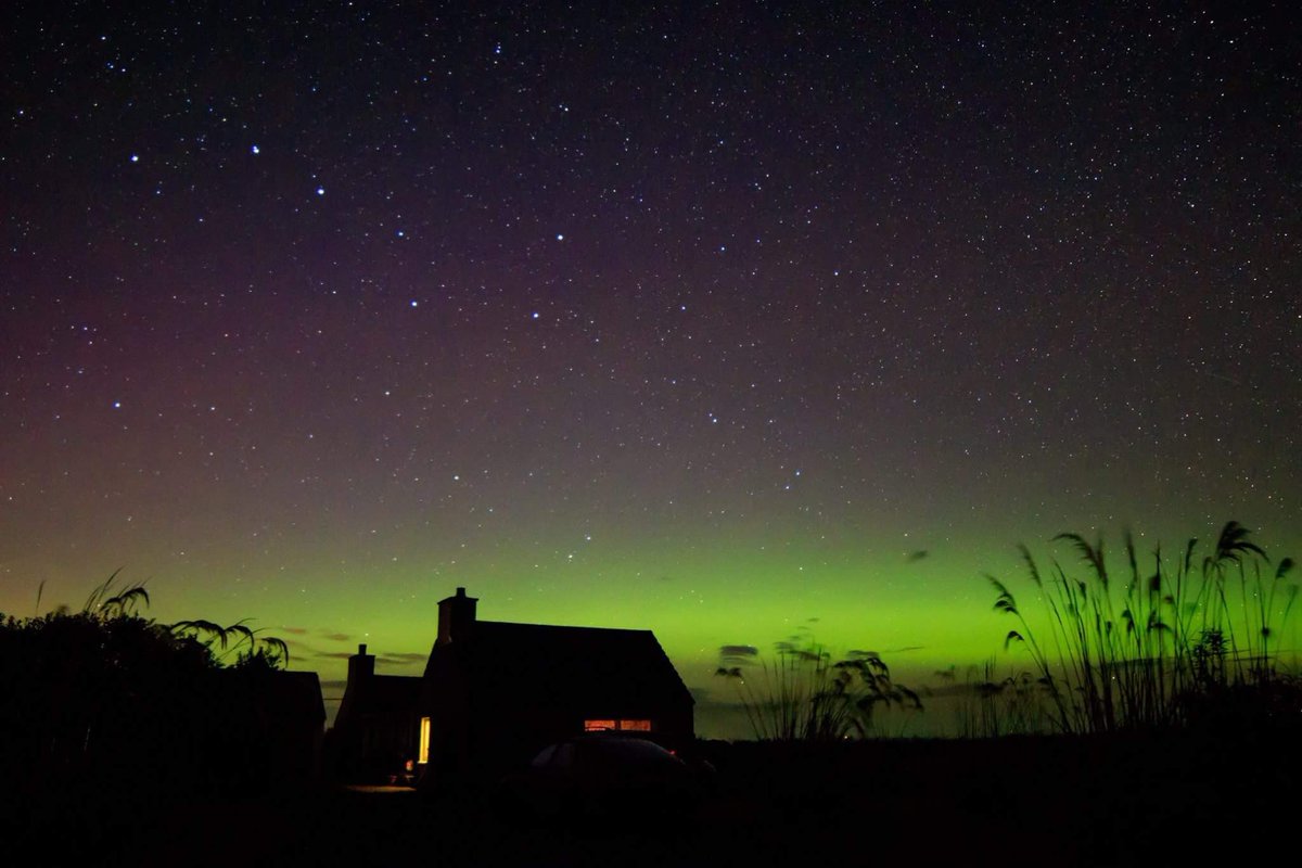 NeilDrysdale's tweet image. "Who needs street lights?," asked Orkney resident Amanda Ruddick and when you see this picture, you understand why!