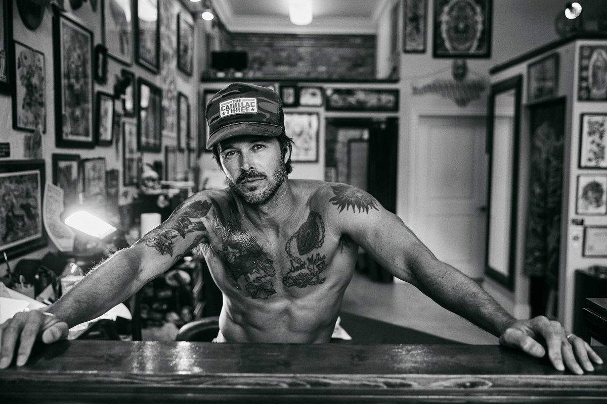 jbradleydigital's tweet photo. #tattoos #rockstar #portraits https://t.co/etcvntptjH