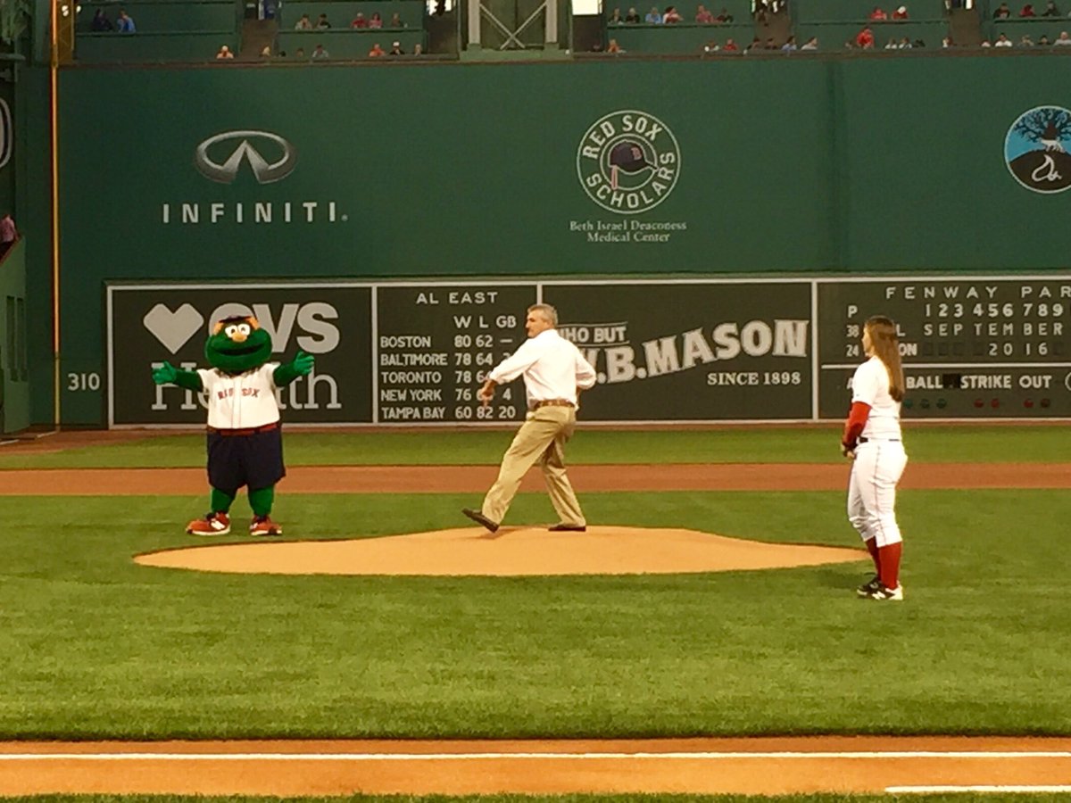 DanCampbellNCR's tweet photo. How about @DellEMC @BillScannell2 firing a strike while throwing out the first pitch last night for the @RedSox ?? https://t.co/kDooZhqnGS