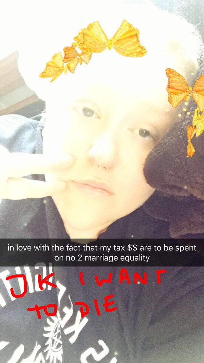 tpwkaubs's tweet photo. add me on snapchat for selfies and angry plebiscite discussion https://t.co/CkW6dT1fFe