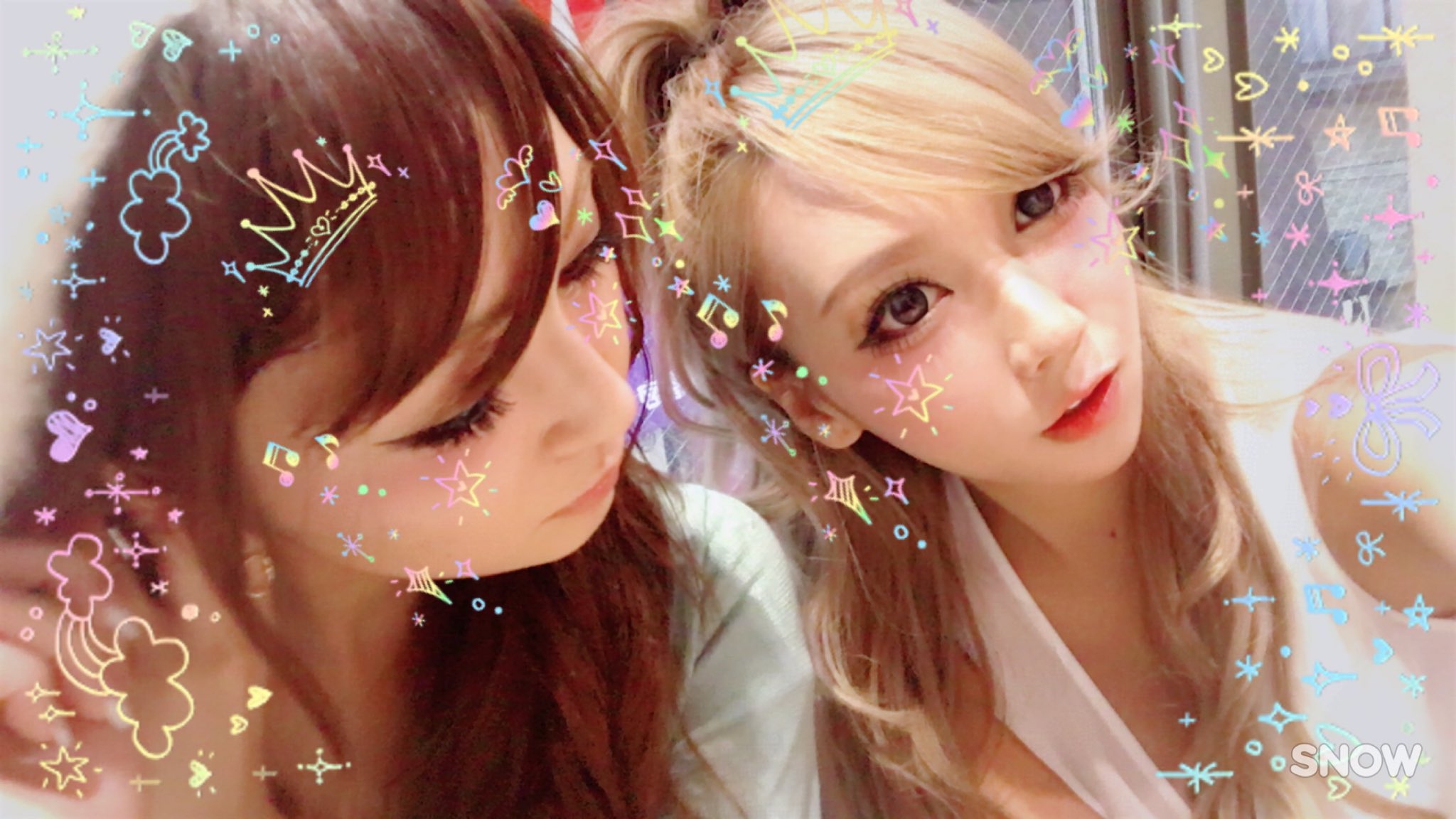 ざわちん on Twitter &quot;友達とキャバ嬢風メイクしてご飯食べに来てる。（笑） キャバちん…