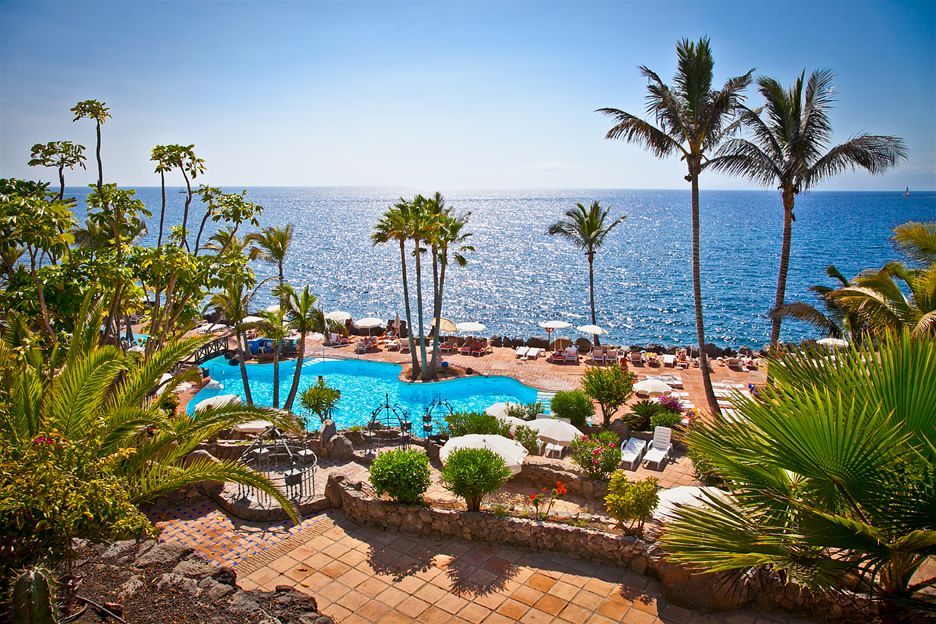 ANTONIOLUISVEMO's tweet photo. Destino Tenerife https://t.co/UzydIR6VEy