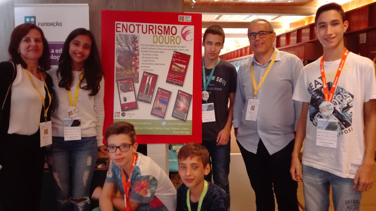 amansilha's tweet photo. Evento Final Apps for Good 2015/2016, na Fundação Calouste Gulbenkian. #CSforAll #AppsForGoodCDI #EscolaDSanchoII https://t.co/AiA9ThlFuo