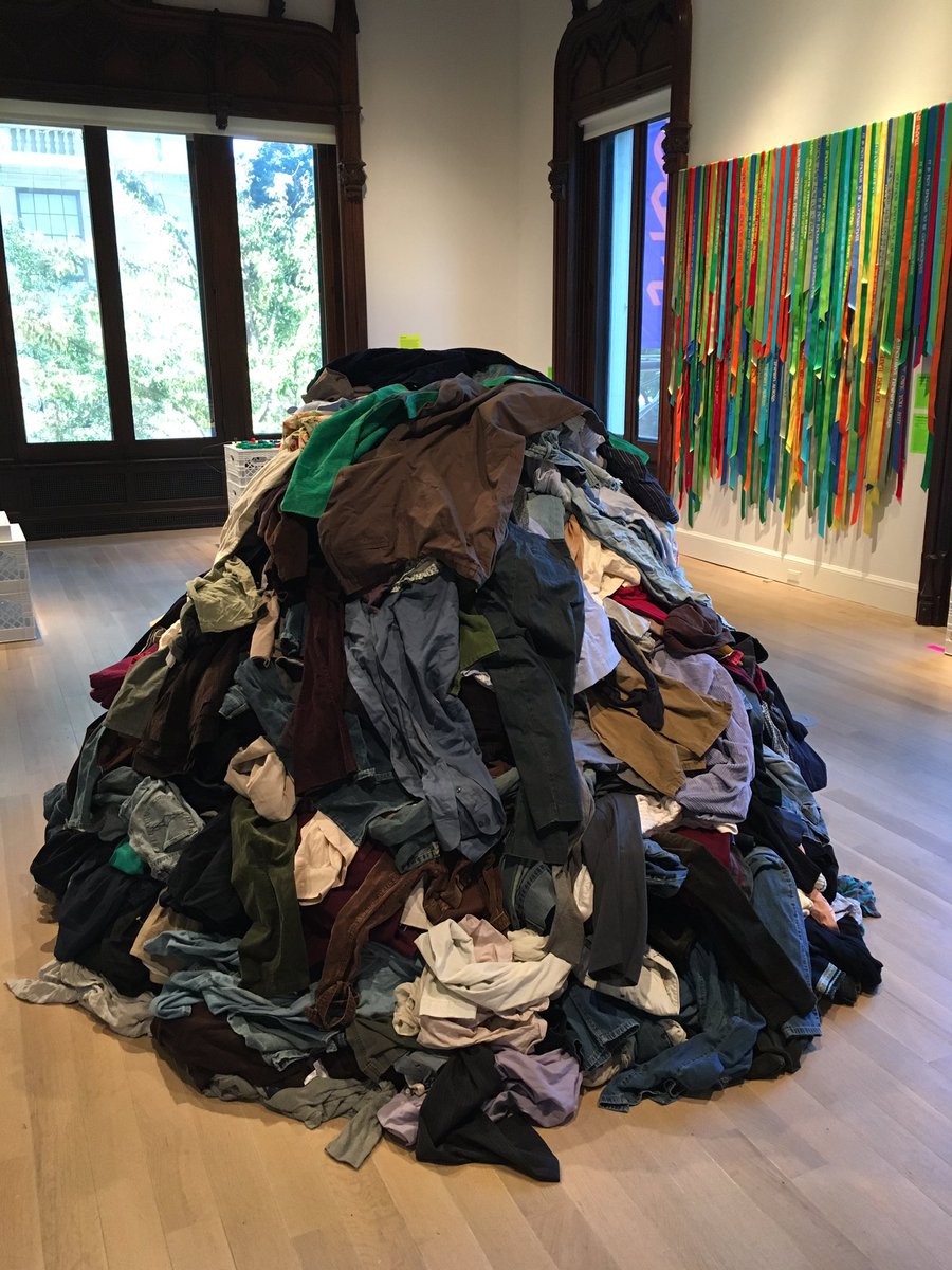 artfullyawear's tweet photo. #ChristianBoltanski Dispersion allows viewers to take home a piece of clothing. @TheJewishMuseum #TakeMeImYoursNYC https://t.co/3Sl4QFa8NU