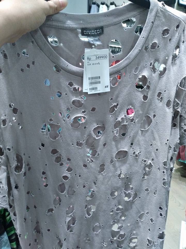 Baroindra's tweet image. Oke fashion, tapi H&amp;amp;M berlebihan deh 😒