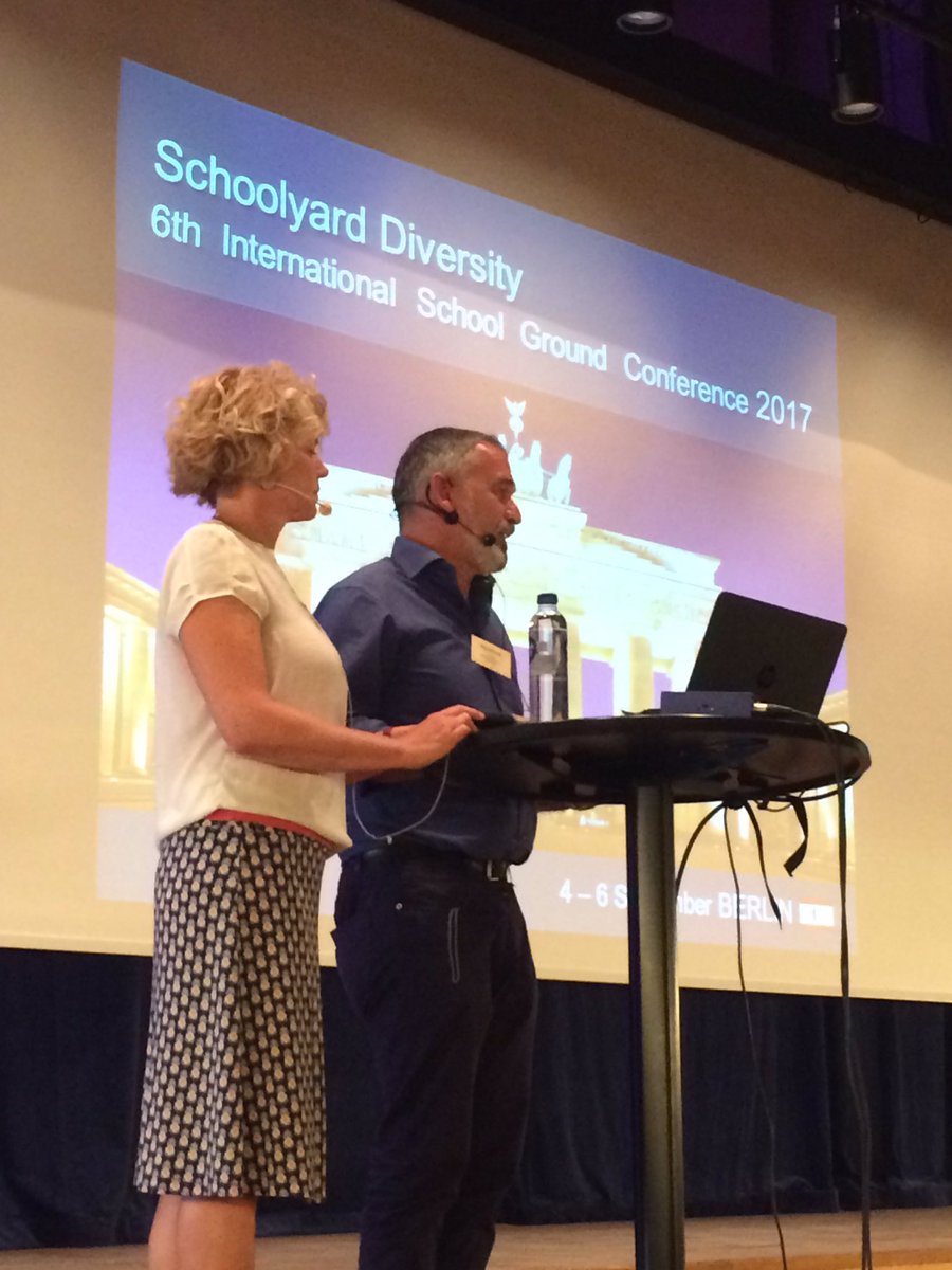 ISchoolGroundsA's tweet photo. #ISGA2016 The announcement is made that next year our conference will be in Berlin - 4th - 6th September 2017. https://t.co/T5dPn9xHVY