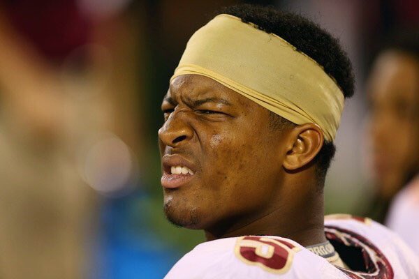 FCF_Student's tweet photo. When someone tells you they aren't in a small group #JOINASMALLGROUP https://t.co/8kjIYf0quW