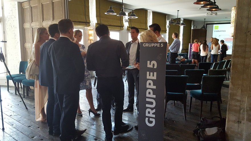 TK_Presse's tweet photo. Work in progress - 5 Gruppen, 5 Themen. #Innovationstag #OpenSpaceConference https://t.co/FWjZ3MBD2Y