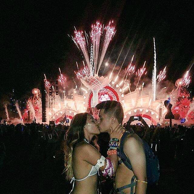 ElexMN's tweet photo. #SientoMariposasCuando voy contigo a festivales de música electrónica 💕😌😚 https://t.co/tGB3CDrCEm